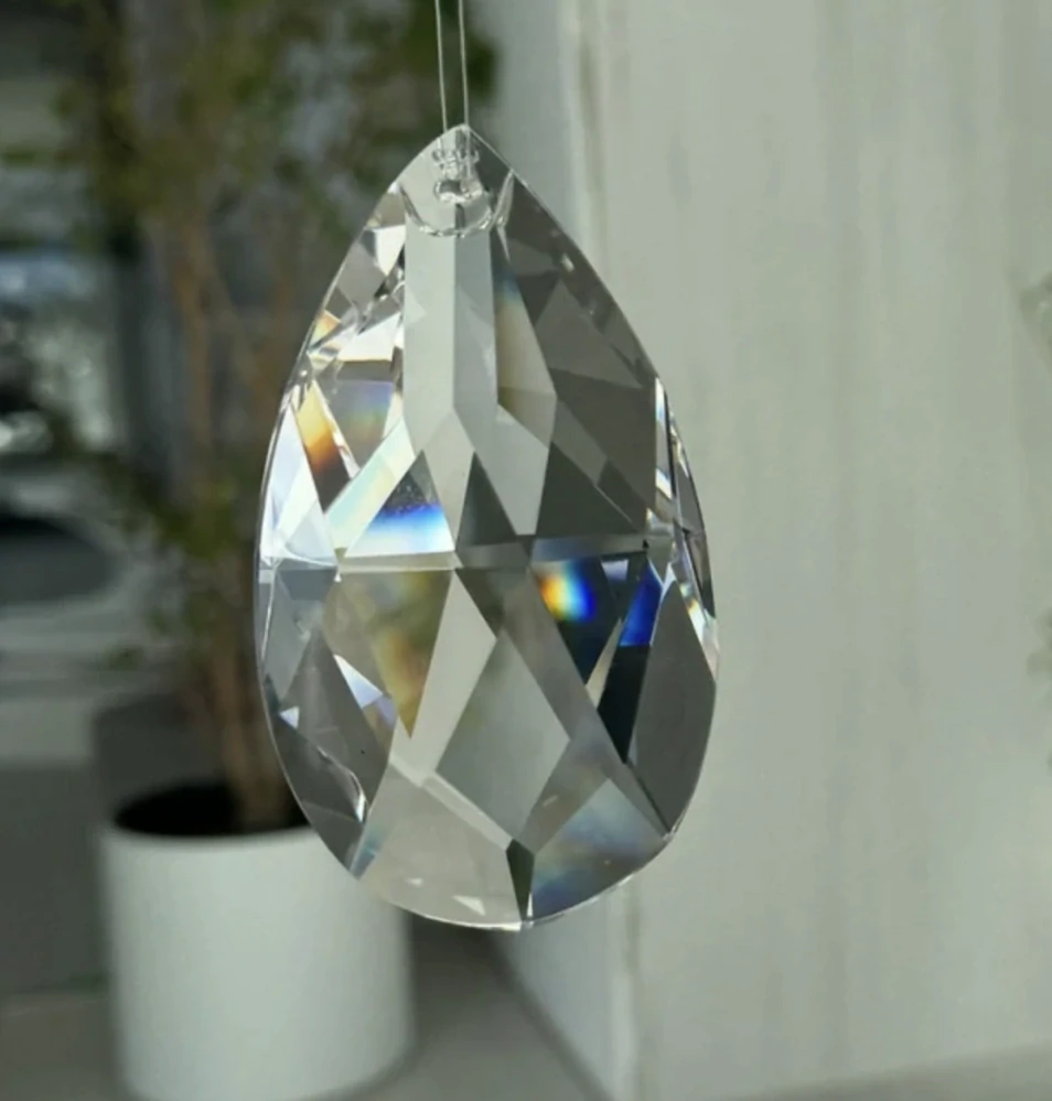 Kapka Shen ČIRÁ / CRYSTAL