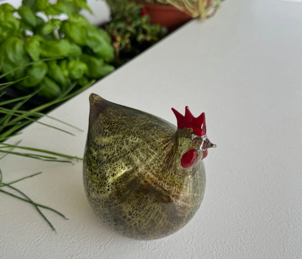 Slepička HNĚDÁ symbol rodiny , hojnosti